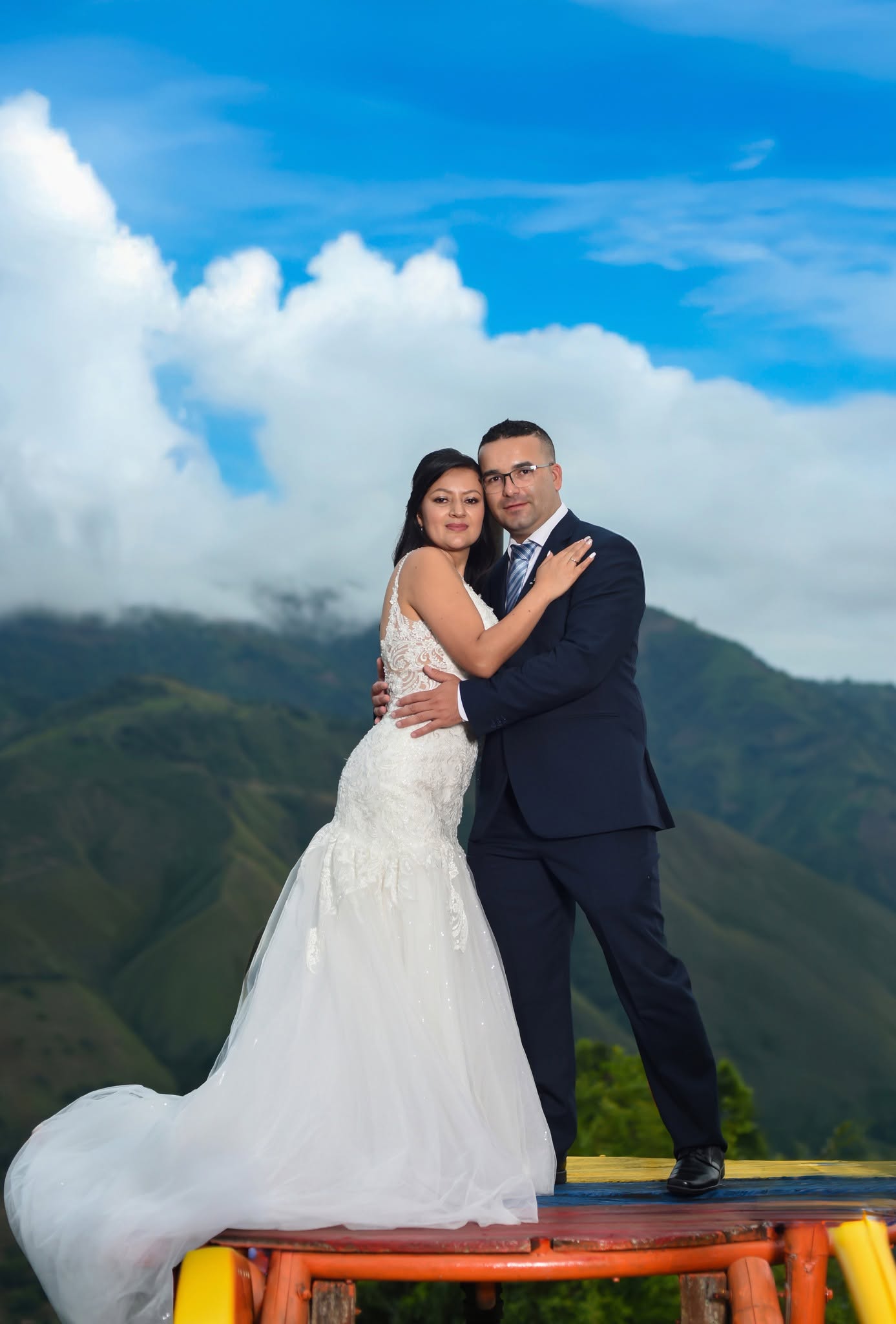 Fotografía de boda realizada por Luxury Studios en Saladoblanco, Huila