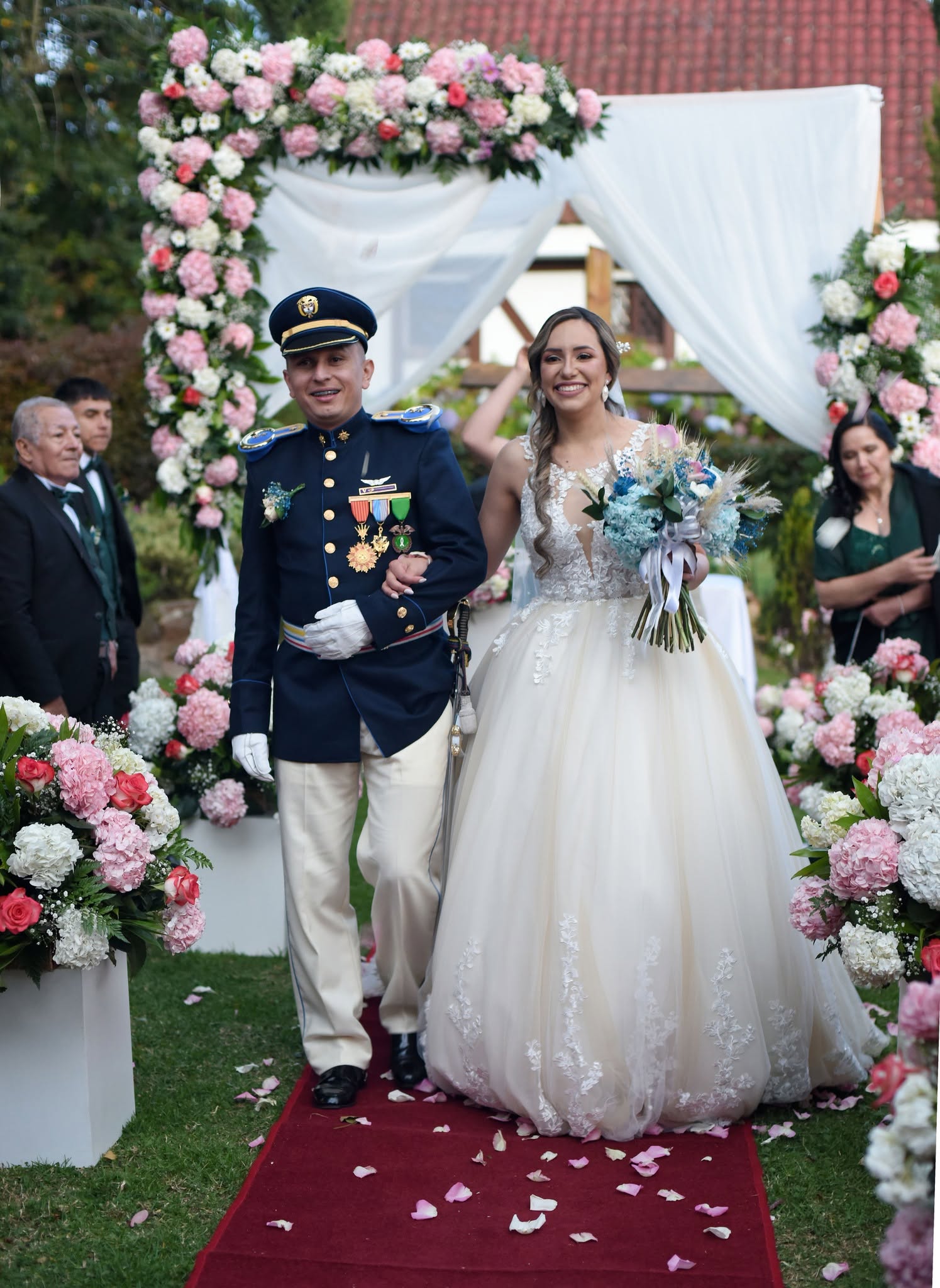 Fotografía de boda realizada por Luxury Studios en Saladoblanco, Huila