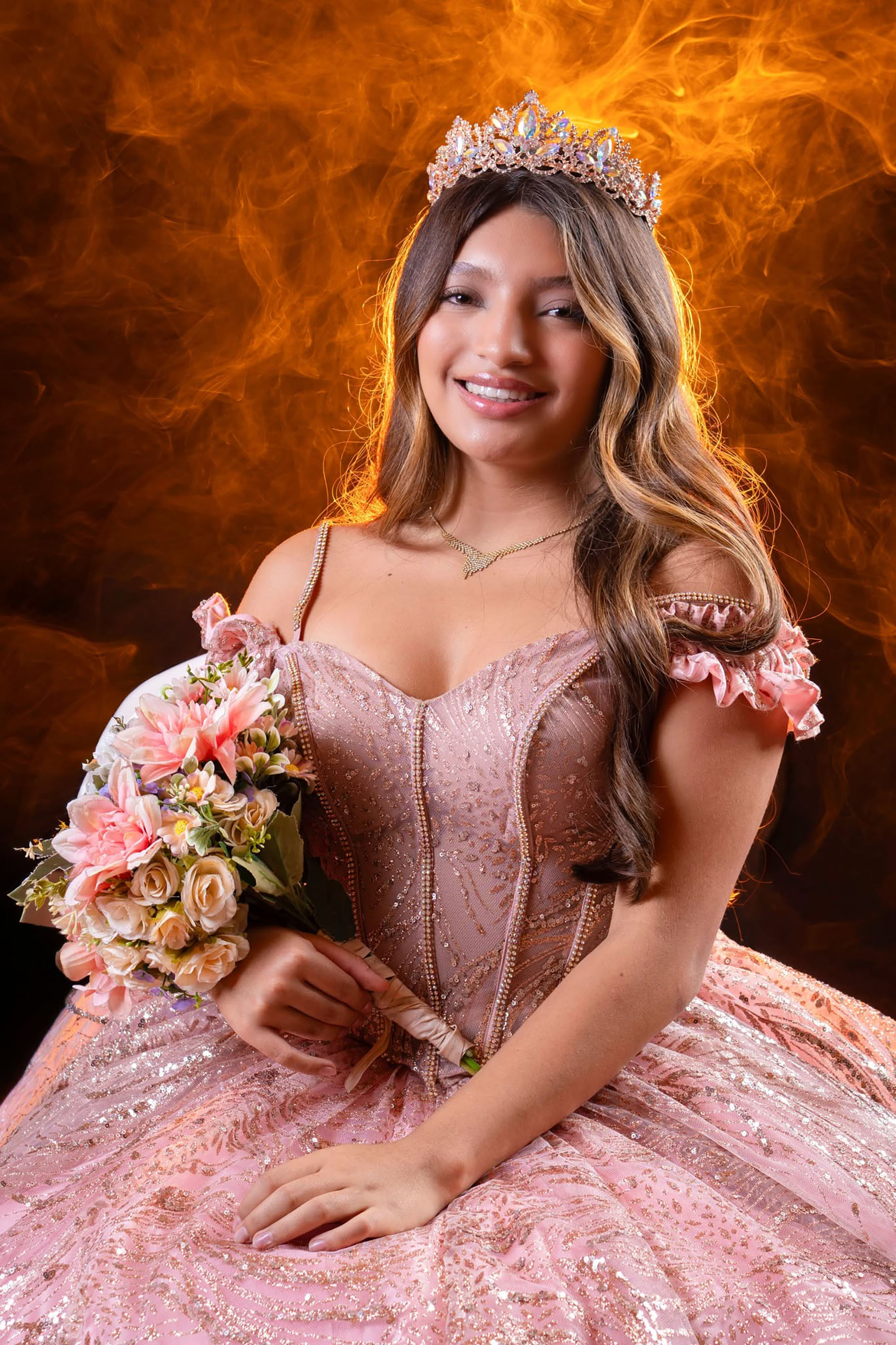 Sesión de XV años en Luxury Studios